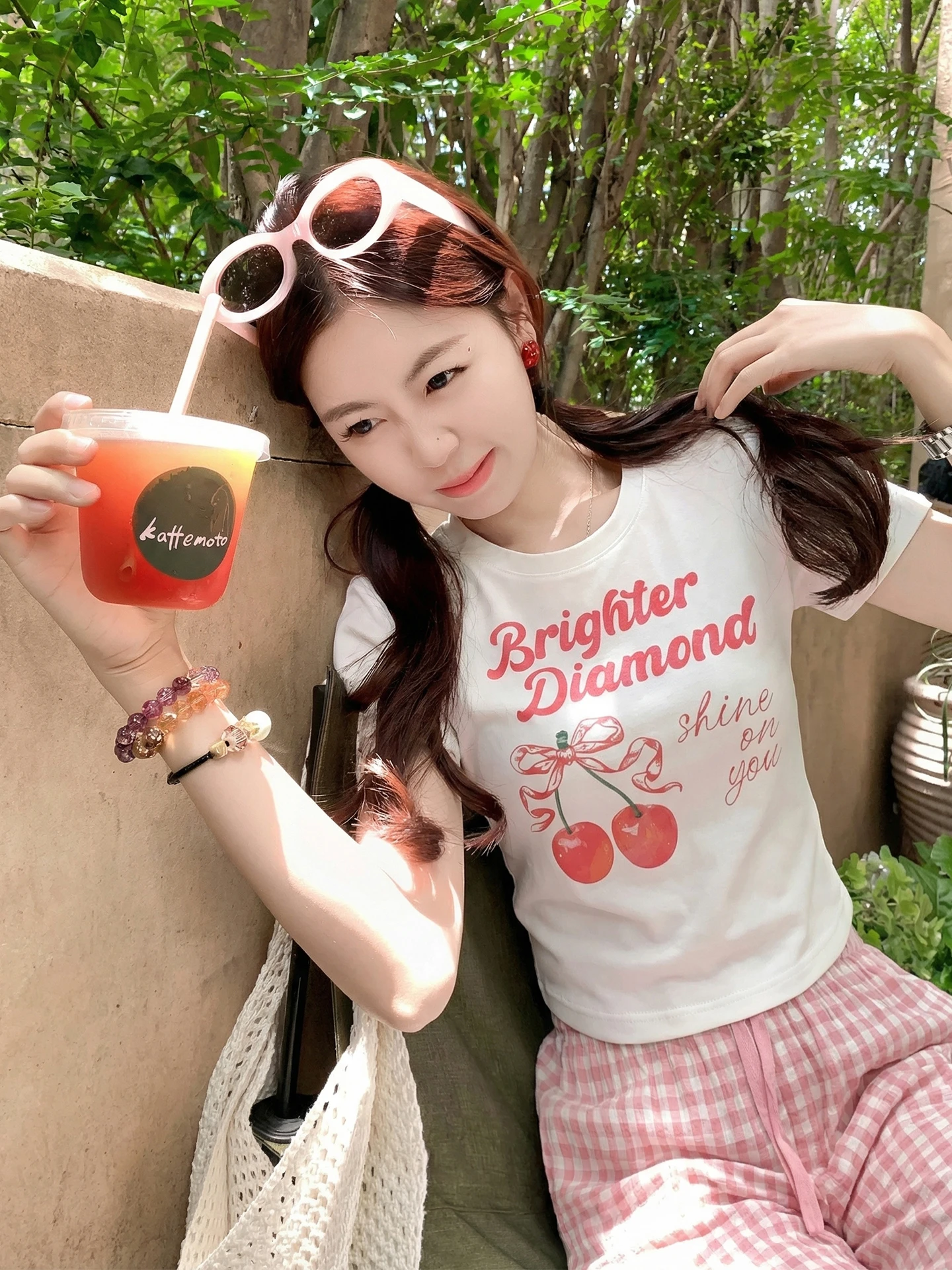 

Женская футболка с круглым вырезом и коротким рукавом с принтом в виде букв, в корейском стиле, приталенная, летняя, новая модная модель, стандартная ширина плеч