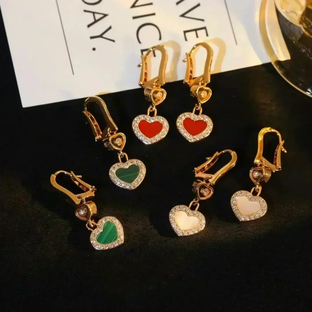 Heart-shaped mother-of-pearl and onyx pendant earrings for women, luxury Valentine's Day gift, love stud, sparkling zircon.