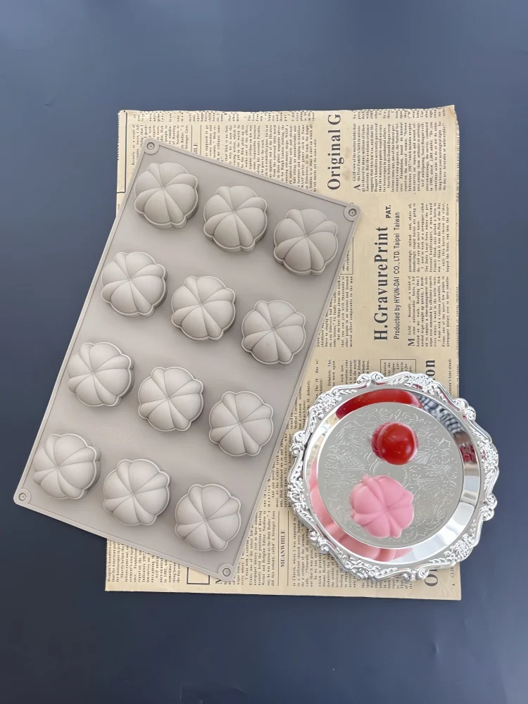 Utensilios de Silicona para Hornear en Forma de Calabaza Pequeña de 12 Cavidades, Herramientas 3D para Frutas, Verduras, Choc...