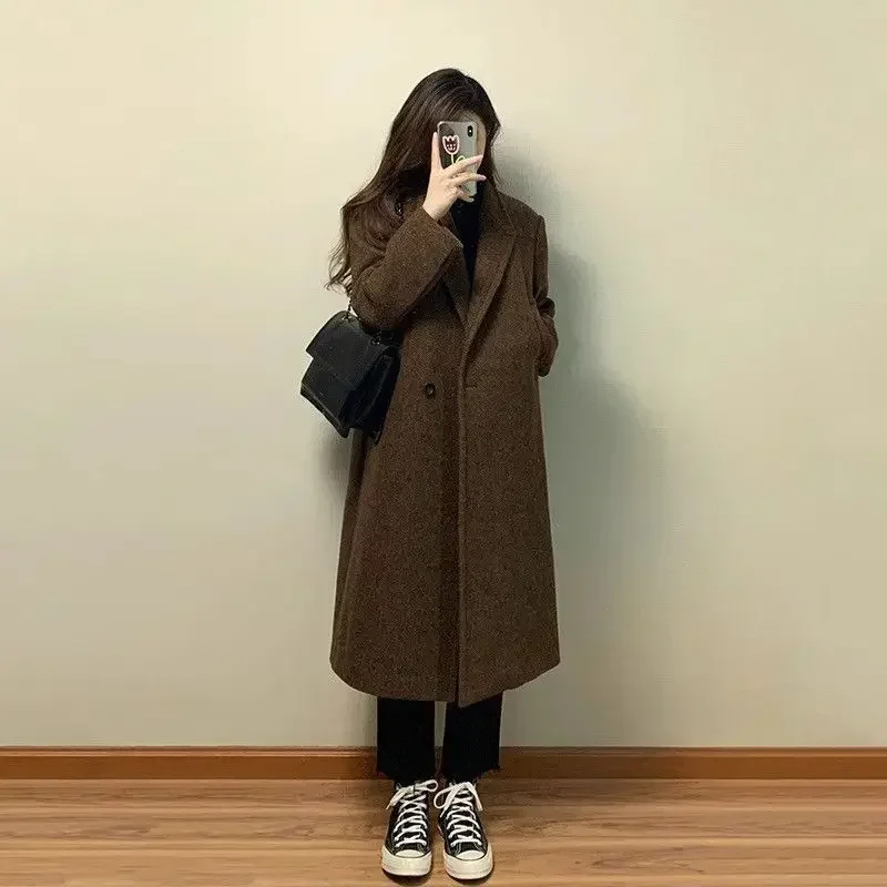 

2025 New Khaki Woolen Coat with High Sense and Over-the-knee Length for Women