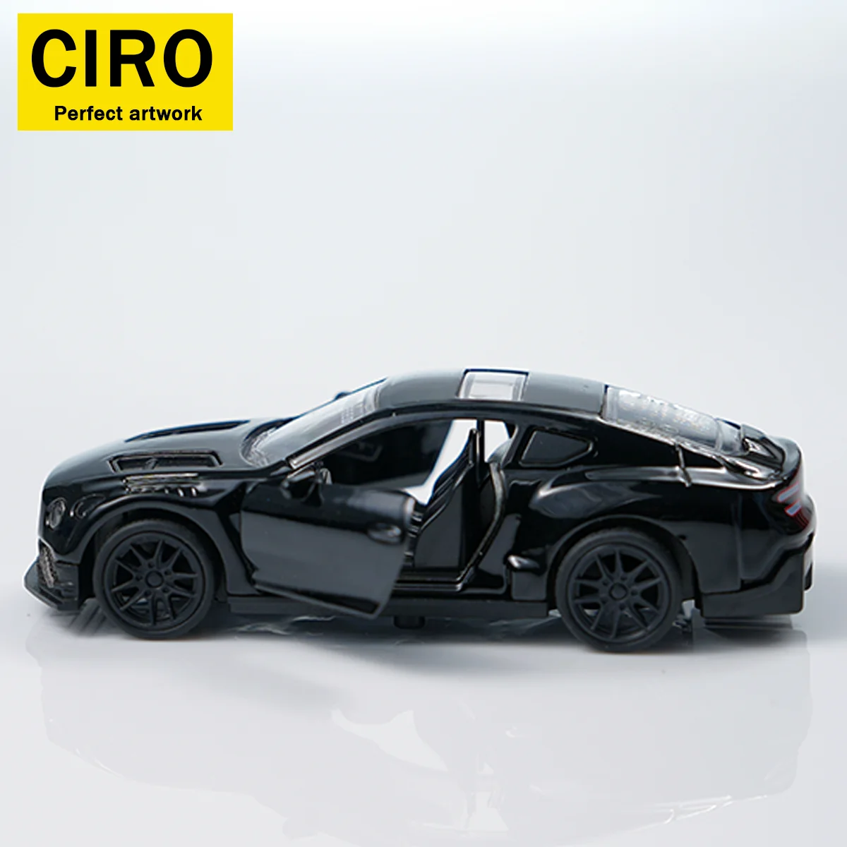 Alliage artificiel moulé arrière jouet voiture bleu gris noir trois voiture de sport modèle de supercar échelle 1:43 double porte conception artificielle réplique peinture brillante et lumineuse adaptée à la collection d'anniversaire/décoration/meilleur cadeau pour hommes