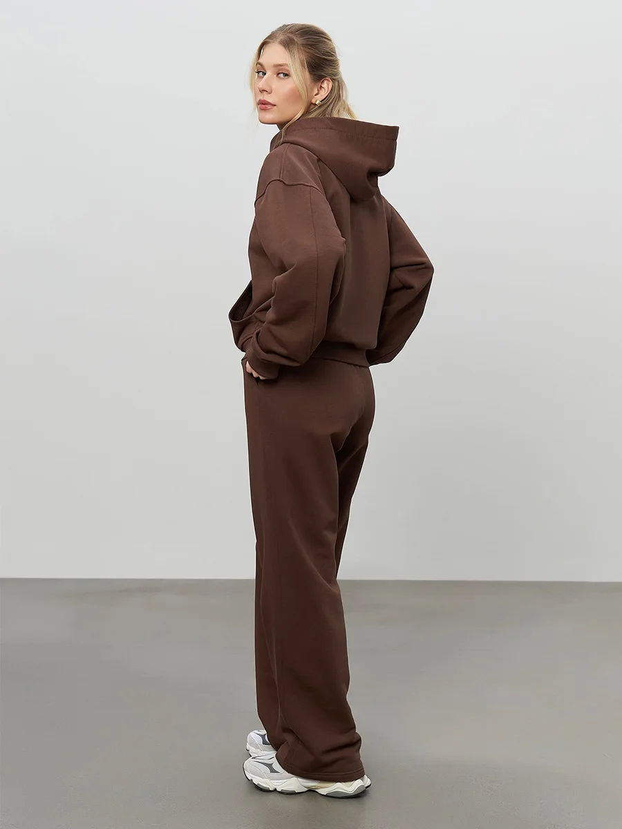 Sumuyoo قصيرة قلنسوة بسحاب مجموعة المرأة 2025 الخريف الشتاء عارضة الرياضة هوديي البلوز بنطال ذو قصة أرجل واسعة 2 قطعة مجموعة