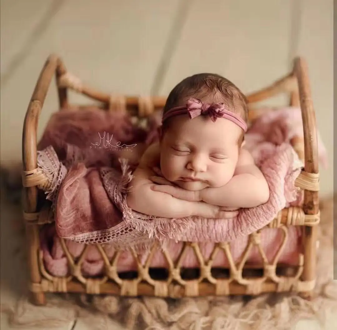 Newborn Photography Props Retro Rattan Lie Down Basket Chair Bebe Photo Accesories Recien Baby Girl Boy Posing Bed Background