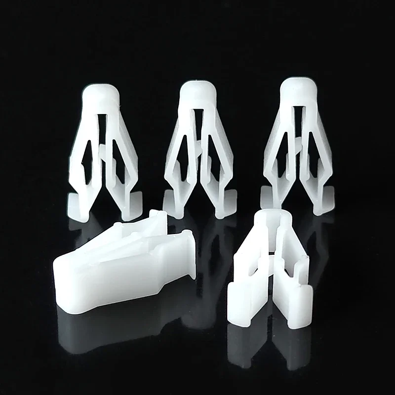 20/50pcs Auto Clips Front Door Card Clips For Hyundai i30 847472L000 secure trim and fascia panels on the interior Accessories