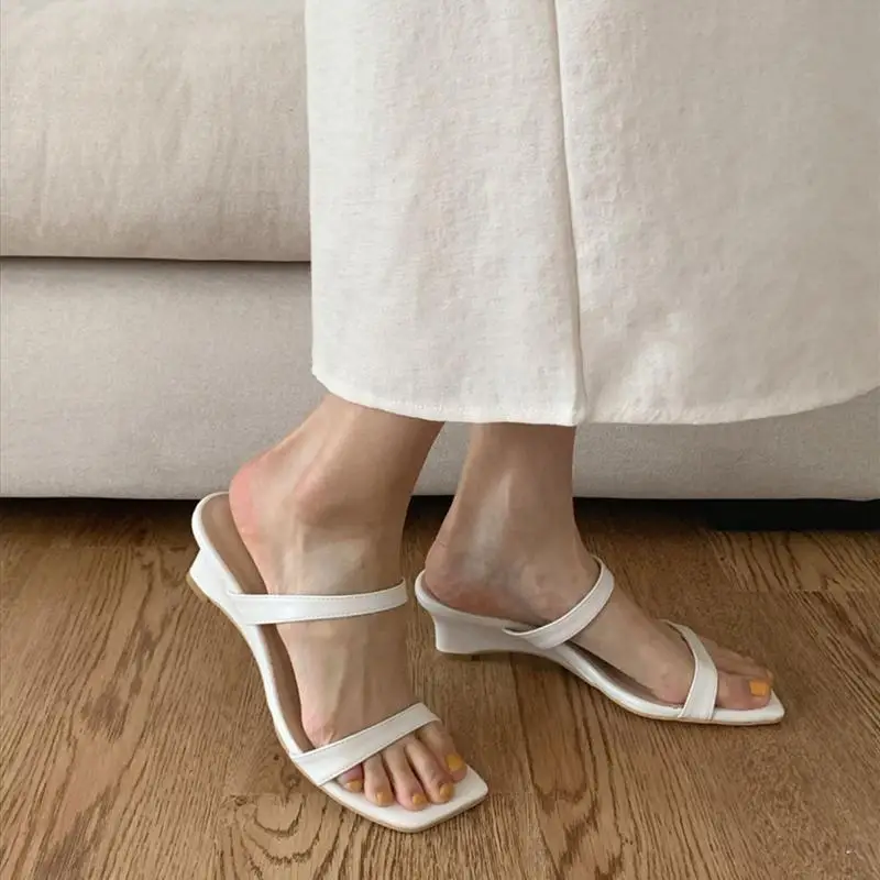 Elegant Gold Silver Mule Slippers Woman Luxury Square Toe wedges Heel Sandals slides Ladies Summer Slip-on Buckle Dress Shoes