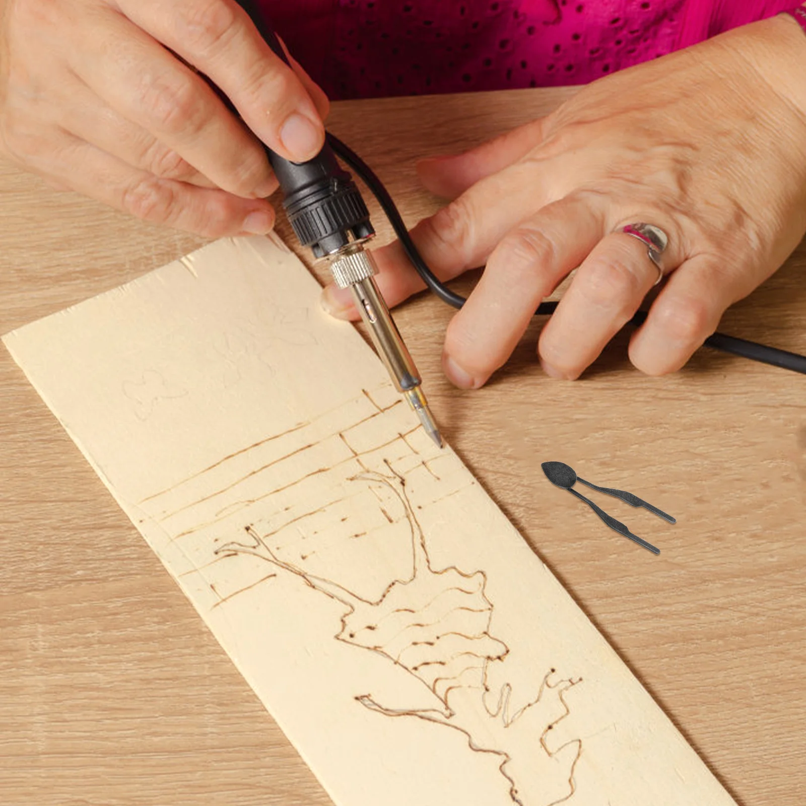 

Wood Burner Pen Tips Pyrography Pen Nib Metal Heating Wire Replacement Tips for Wood Burning Kit High Temperature Resistant Easy