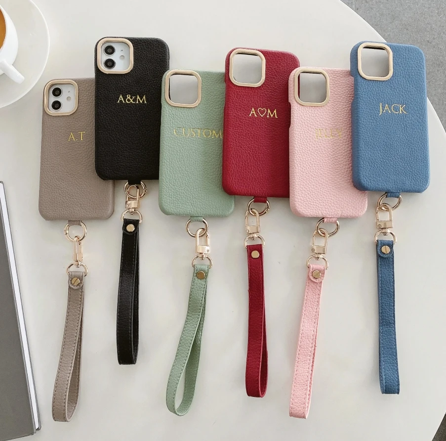 

Кожаный чехол для телефона с золотым именем и буквой по индивидуальному заказу для iPhone 17, 16, 15, 13, 14, 11 Pro Max 16, 15, 14 Plus 13 12