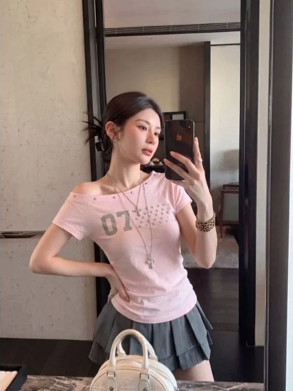 Korean Style Uneven Shoulder Short Sleeve T-Shirt Women Summer 2026 Slimming Design Beautiful Top Breathable Comfortable