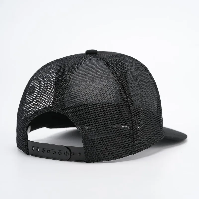 American-Style Skull Print Mesh Trucker Hat, Men's Breathable Mesh Back Cap, Summer Outdoor Sunshade Curved Brim Baseball Cap, Retro Tough Guy Style Adjustable Sun Protection Casual Hat, Available in Multiple Colors