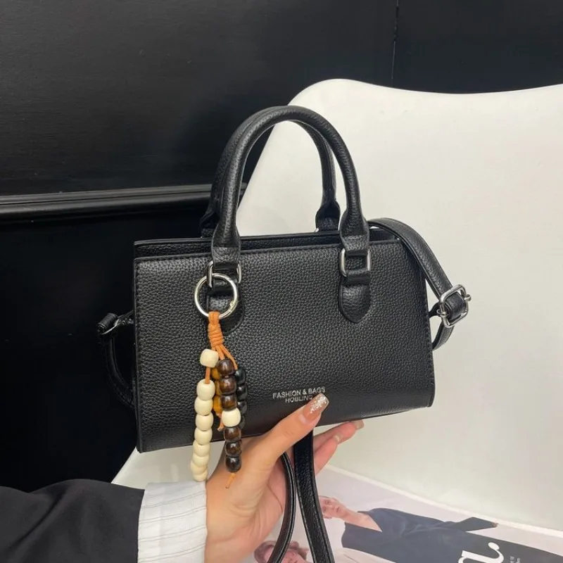 حقيبة يد أنيقة وجذابة للمكتب والتنقل لرحلة عمل 2025 نموذج جديد أنيق رائع براقة الخالدة أنيق عملي