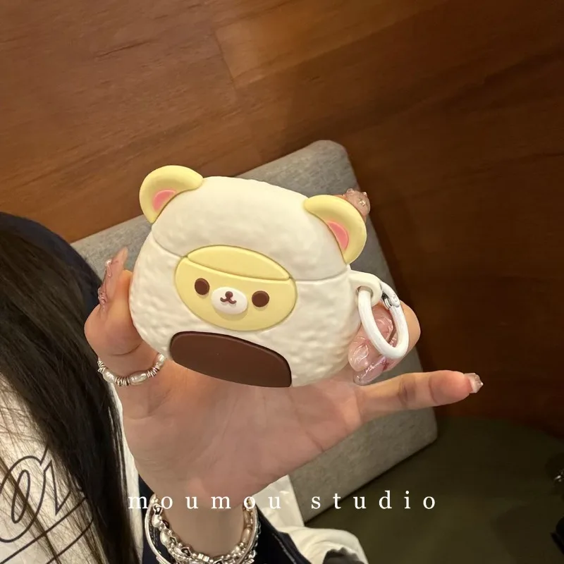 Kawaii Rilakkuma ซิลิโคนหูฟังสําหรับ Airpods4 3 Airpodpro2 ลูกข้าวหูฟังป้องกัน Soft Shell ตกแต่ง