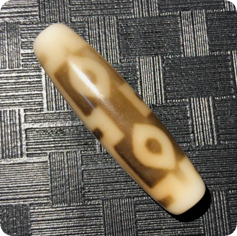 Magic Power Tibetan Old Agate King Kong 4Eye Totem dZi Bead 12*46mmP24