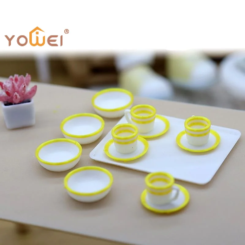 Latest 13Pcs Kitchen Toys Dollhouse Trays Plates Cups Doll Simulated Mini Food Dishes Tableware Miniature Doll House Accessories