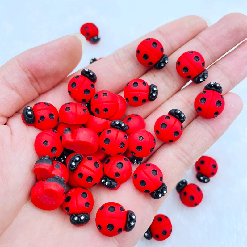 20 Pcs New Cute Mini Kawaii Beetle Flat Back Resin Cabochons Scrapbook Diy Wedding Hairpin Accessories Decorate Craft G78