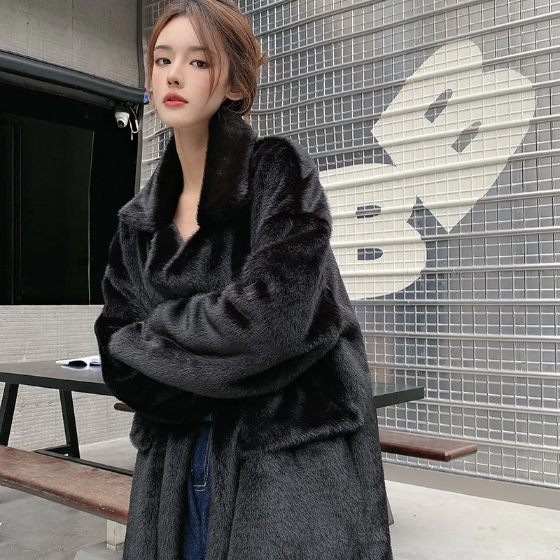 Fur Coat Women\'s Winter 2023 New Korean Fashion Luxury Lapels Loose Windproof Warm Extended Jacket Imitation Mink Furs Outerwear