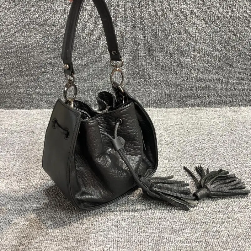 Vintage Women's Handbag Lychee Drawstring Tassel Top Leather Bag Female Luxury Brand Designer Handbag Fashion Women's Bucket Bag