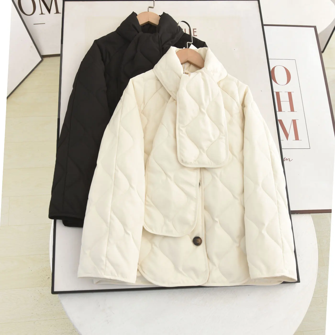 

Nordic Sle Lazy Loose Diamond Pattern Design Winter Scarf down Jaet Women's Coat Sli Agel Faion Trend 2025