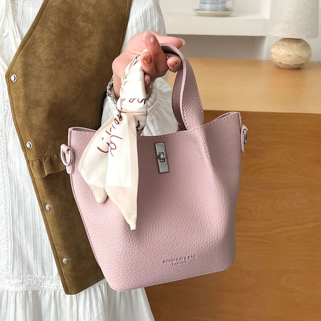 

Элегантная женская сумка-ведро большой вместимости, модная, легкая, через плечо, для поездок на работу и прогулок, сумка-кроссбоди, сумка на плечо, кошелек