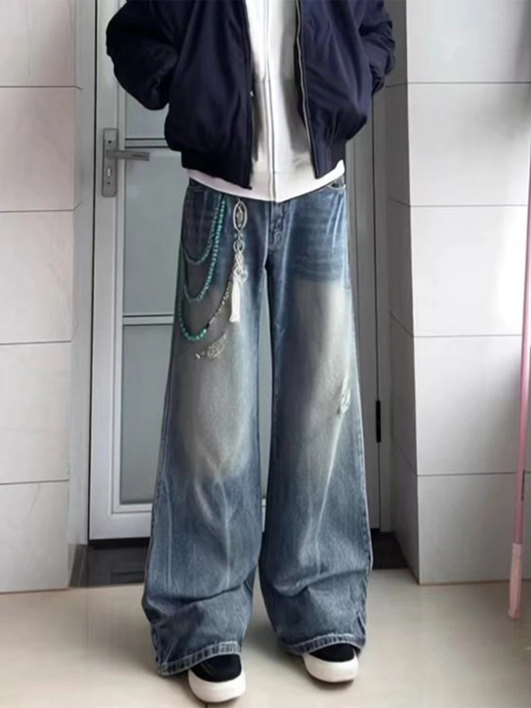 Retro Blue Lightning Pattern Flared Jeans Men's Winter CleanFit Wide Leg Knife Pants American Style Fleece Lined Denim Jeans