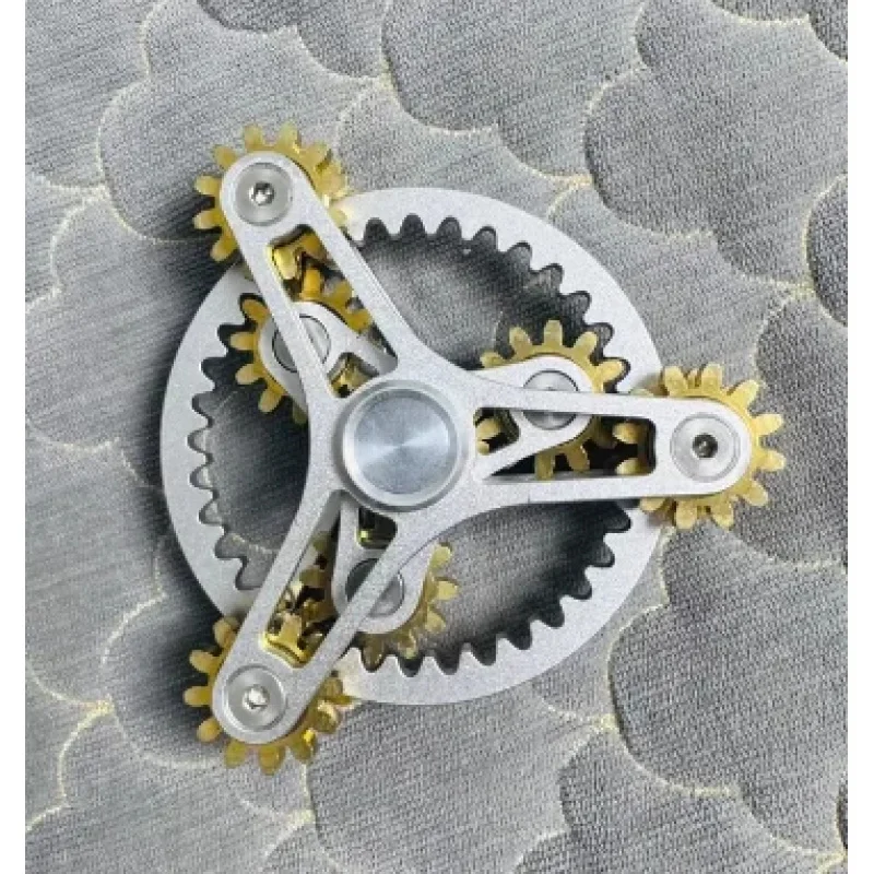 Nine-Tooth Fingertip Gyro Gear Linkage Decompression Toy