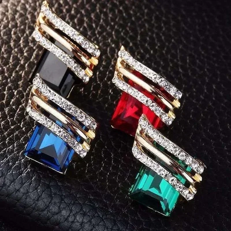 Gift Personalized Wings Earrings, New Trendy and Versatile Round Face  Geometric Quadrilateral Elite Women's Earrings