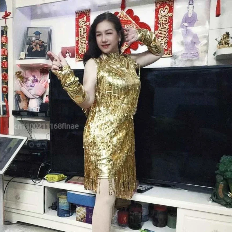 أزياء الرقص اللاتيني، الترتر، الشرابة، أزياء مسابقة أداء مرحلة الرقص اللاتيني للسيدات، أزياء رقص السالسا، القفازات #2