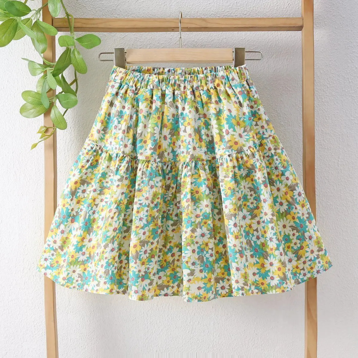 Girls' Summer Anti Exposure A Line Puffed Umbrella Skirt with Built in Lining Lightweight Floral Print Mini Skirt