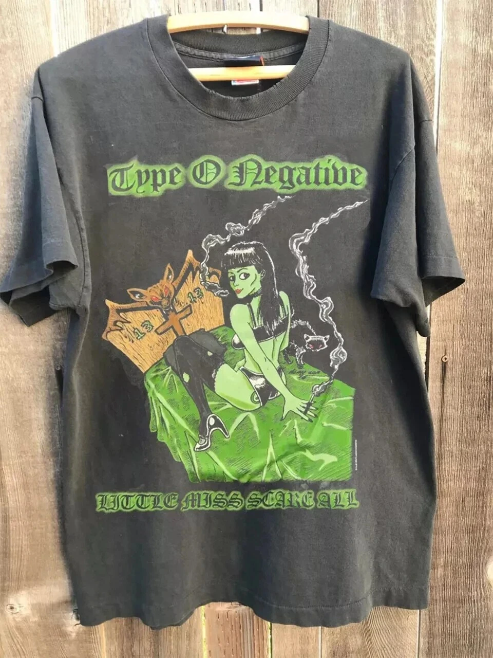 

Футболка унисекс Type O Negative Little Miss Scare All Band Charcoal, переиздание