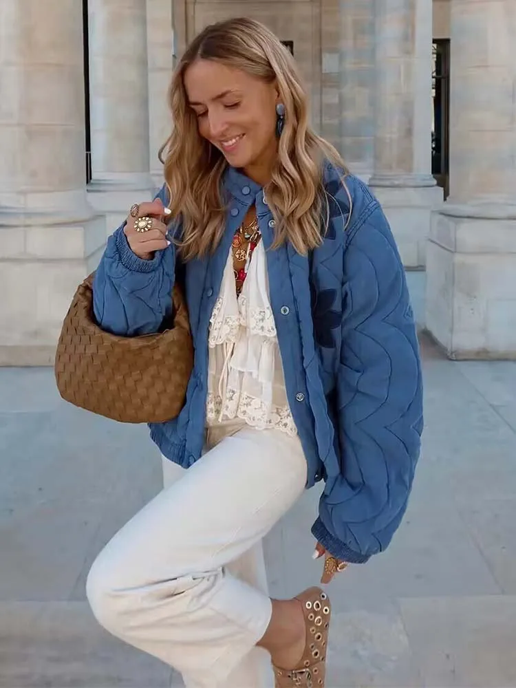 

2025 женская повседневная шикарная стеганая куртка с вышивкой, короткая парка, пальто, осенняя мода, уличные элегантные женские куртки