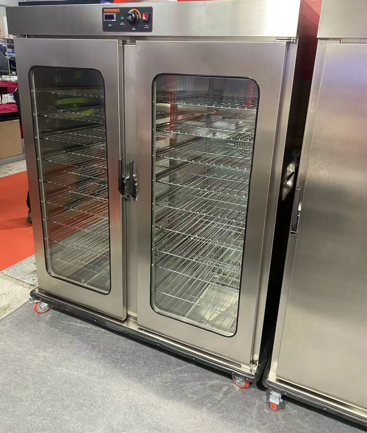 22-Layer Double Door Electric Insulated Dining Car Cabinet For Restaurant Hotel Party Banquet Glass 220v Motor For Bakery Use
