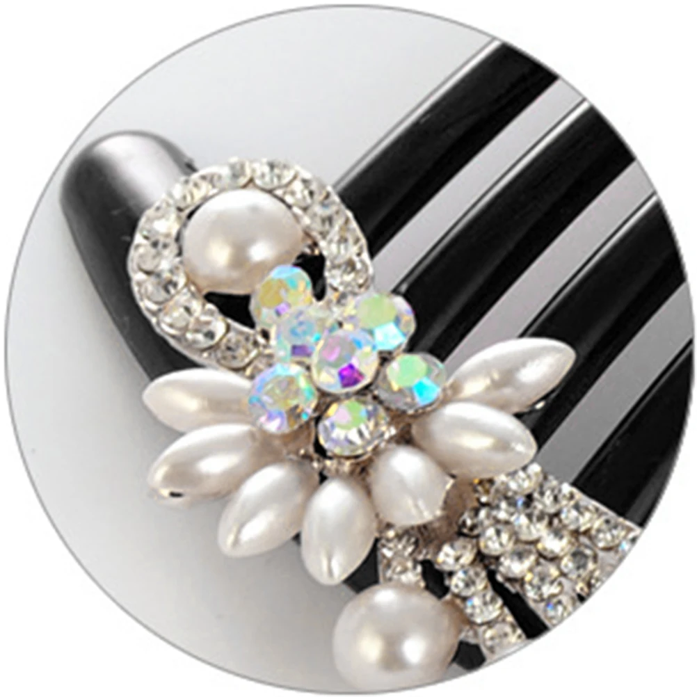 

Pearl Hair Comb Stylish Faux Pearl and Rhinestone Floral Headdress for Women Bridal Party Summer Picnic Hair