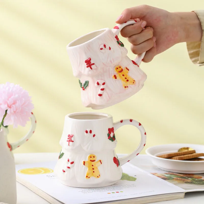 Creative Relief Christmas Tree Shaped Series Ceramic Mug with Handle for Christmas Drinking Utensils, Perfect for Gift Giving