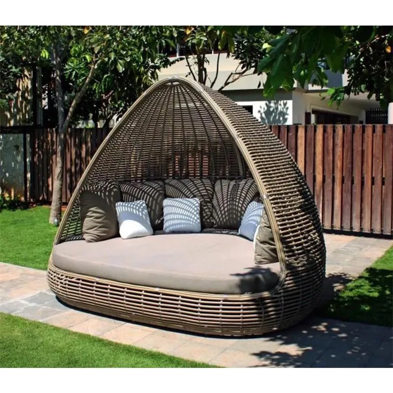 Outdoor Furniture relaxation daybed beach lounger Rattan Sunbed Set Rattan Furniture Garden Wicker oval Sunbed with cushions