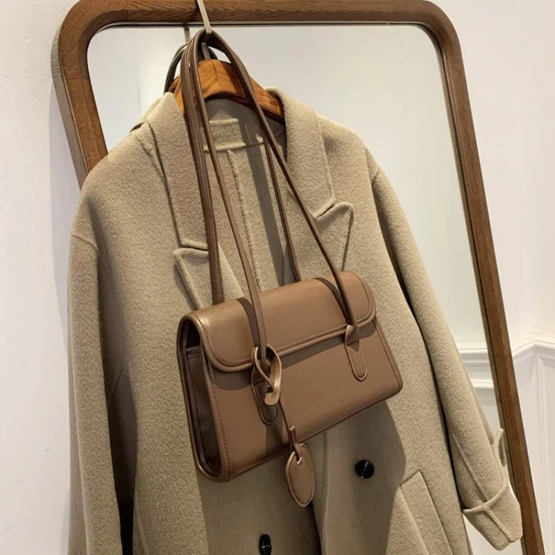 

Famous Designer Luxury Women's Leather Handbag Classic Elegant For Ladies Popular Shoulder Bag