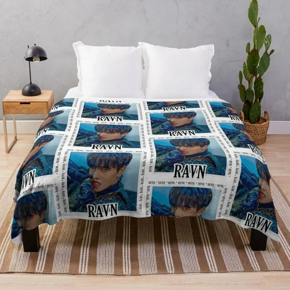 

Oneus - Ravn Throw Blanket Quilt funny gift Flannel Fabric Blankets