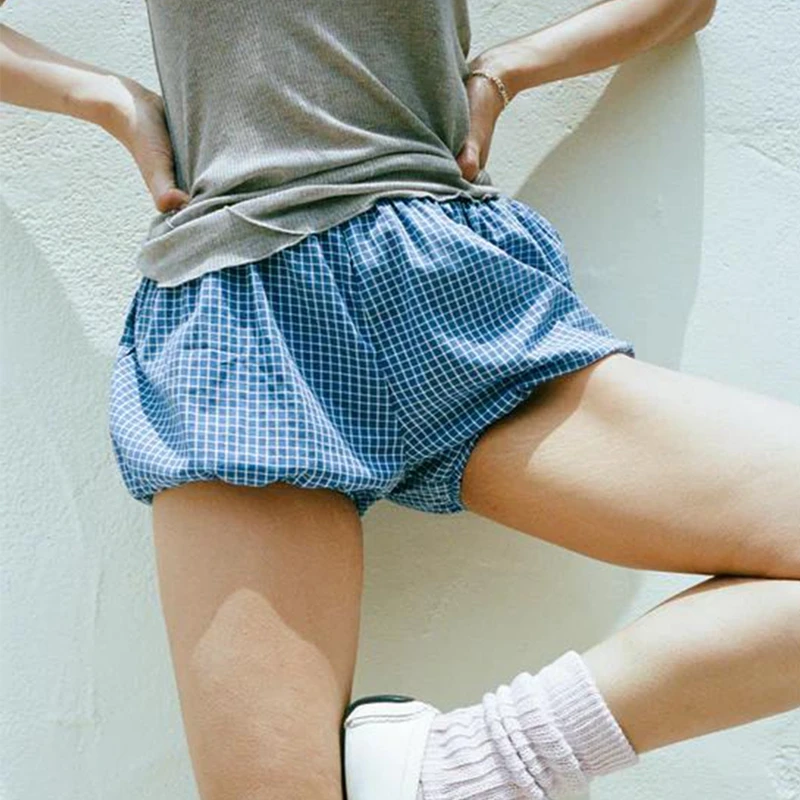 Vintage Cute Micro Mini Pants Y2k Outfits Women Plaid Bloomers Shorts 00s Retro Casual Elastic Waist Shorts Summer Streetwear