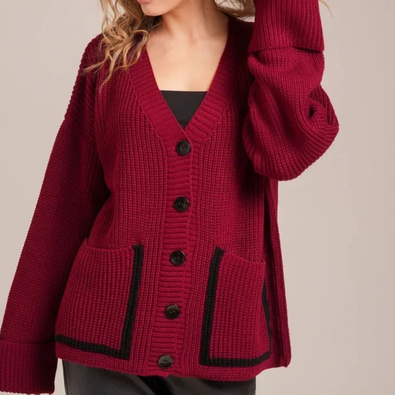 

Pocket Contrast Knitted Cardigan 2025 Spring and Autumn Loose V-neck Sweater Women's Coat