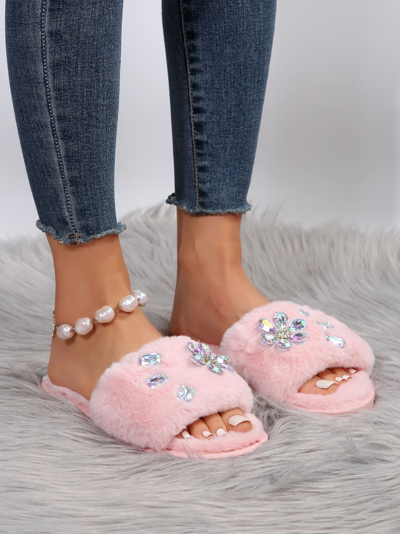 Ladies' Soft Bottom Slippers - Perfect for All Seasons, A Sign of Quality and Comfort 7080