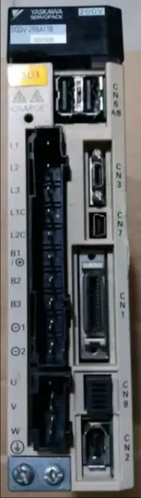 SGDV-2R8A11B002000 محرك سيرفو مستعمل SGDV 2R8A11B002000، شحن سريع