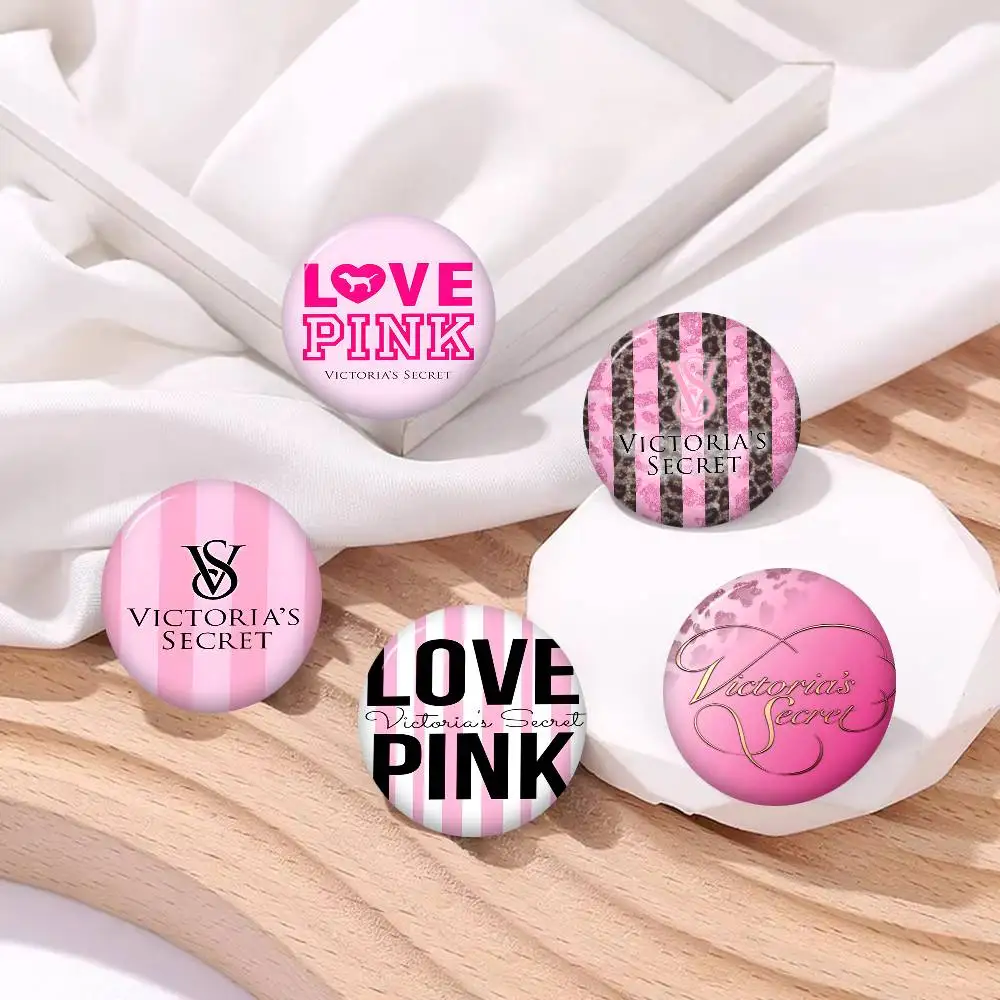 V-Victorias-Fashion-S-Secret Customizable Soft Button Pin For Women Creative Jewelry Funny Badge Cartoon Lover Hat