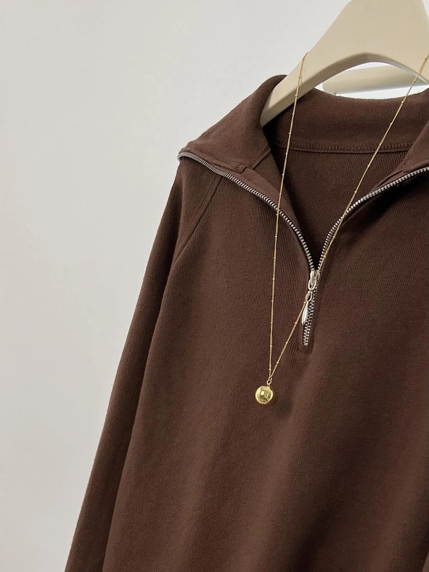 Sweater Rajut Wanita Model Kerah Tinggi dengan Ritsleting, Kerah Lipat, untuk Musim Gugur dan Musim Dingin, Model Muda