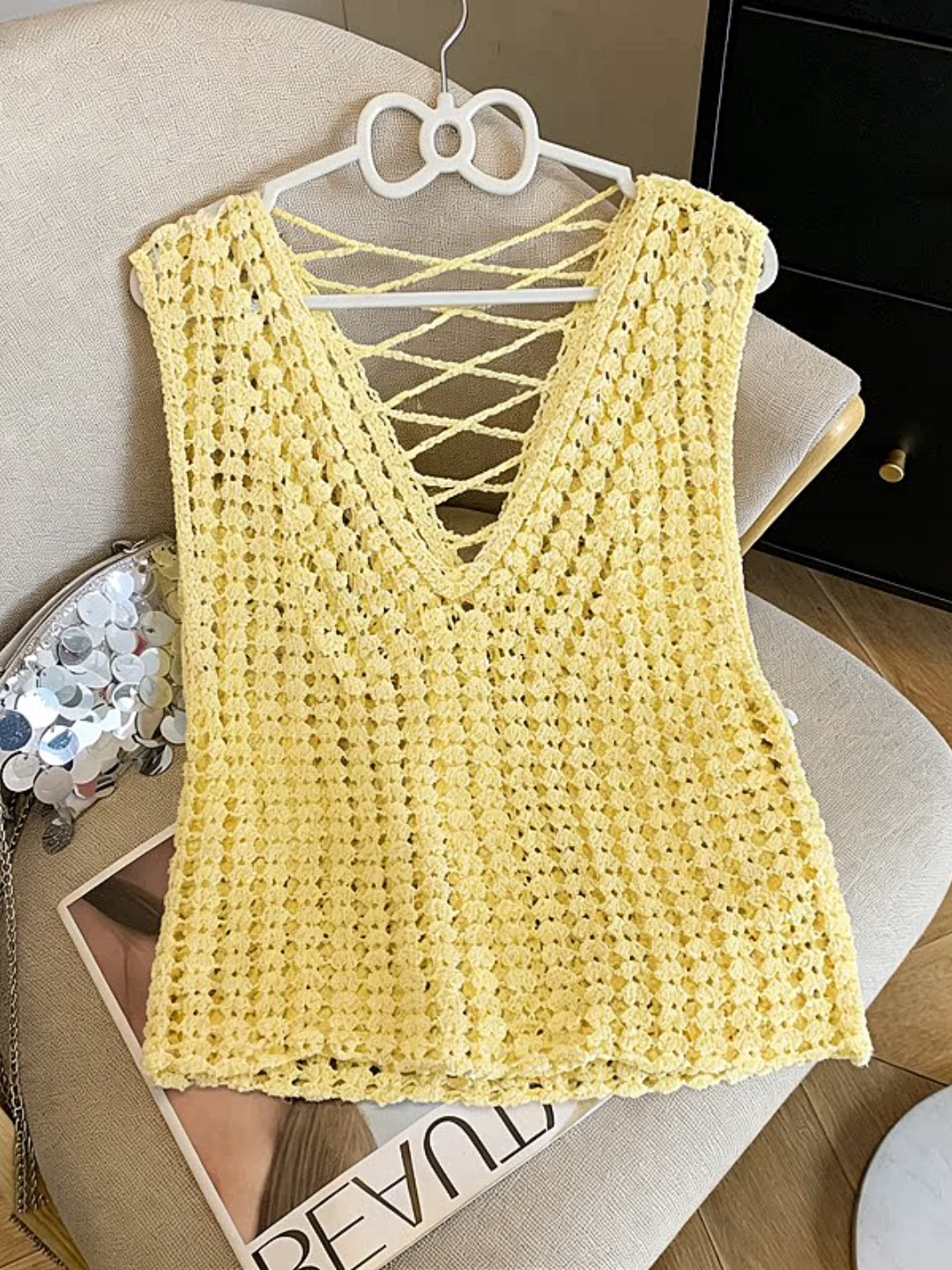 

Korean Style Hollow out V-Neck Knitted Vest Women Summer New Loose Fit Casual Vacation Sleeveless Top Fashion Outerwear