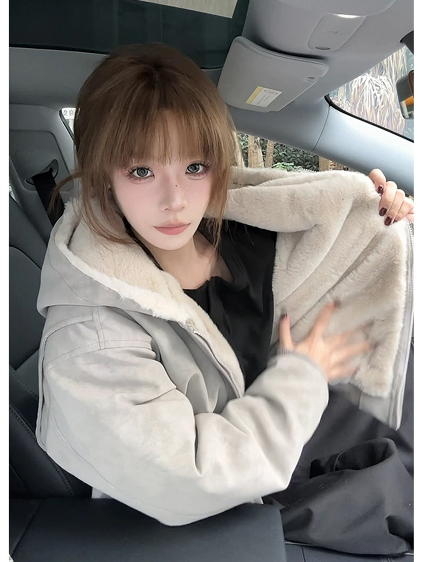 

Модная мужская зимняя утепленная повседневная куртка из хлопка с капюшоном, с эффектом окрашивания и вставками из искусственной кожи, свободного кроя, на молнии, теплая.