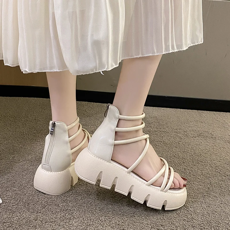 Sandals Women 2023 New Summer Round Head Ankle Strap Platform Luxury Sandals Casual Non-slip Roman Gladiator Female Ladies Shoes