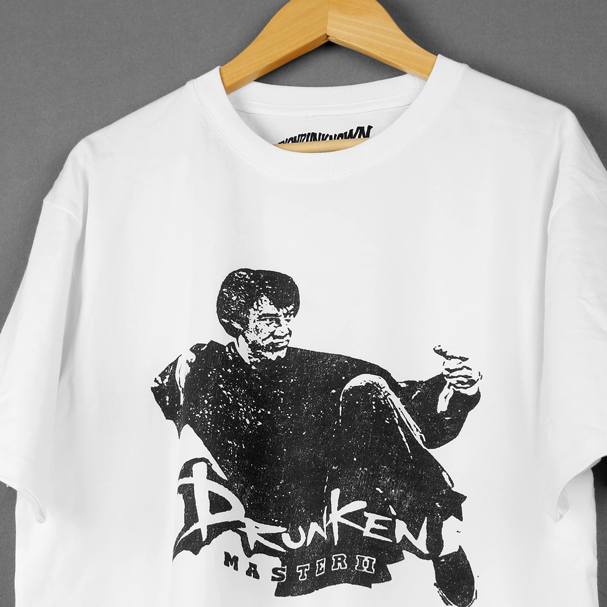 Drunken Master T-Shirt Jackie Chan Hong Kong Kung Fu Movie Film Yuen Woo Ping Snake in the Eagle's Shadow Project A Cotton Shirt