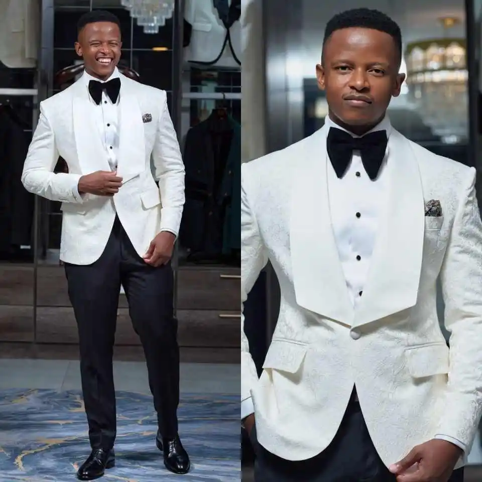 

Formal Jacquard Men's Suits 2 Pieces Double Breasted Shawl Lapel Groom Wedding Tuxedos Loose Fit Customized Wear