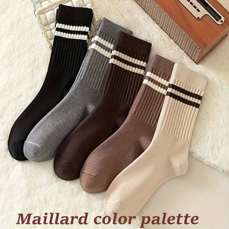 5 Pairs Pack Trendy Striped Crew Socks, Women's JK Fashion Socks for Sports Daily Wear, Vintage Cute Fall Winter Collection