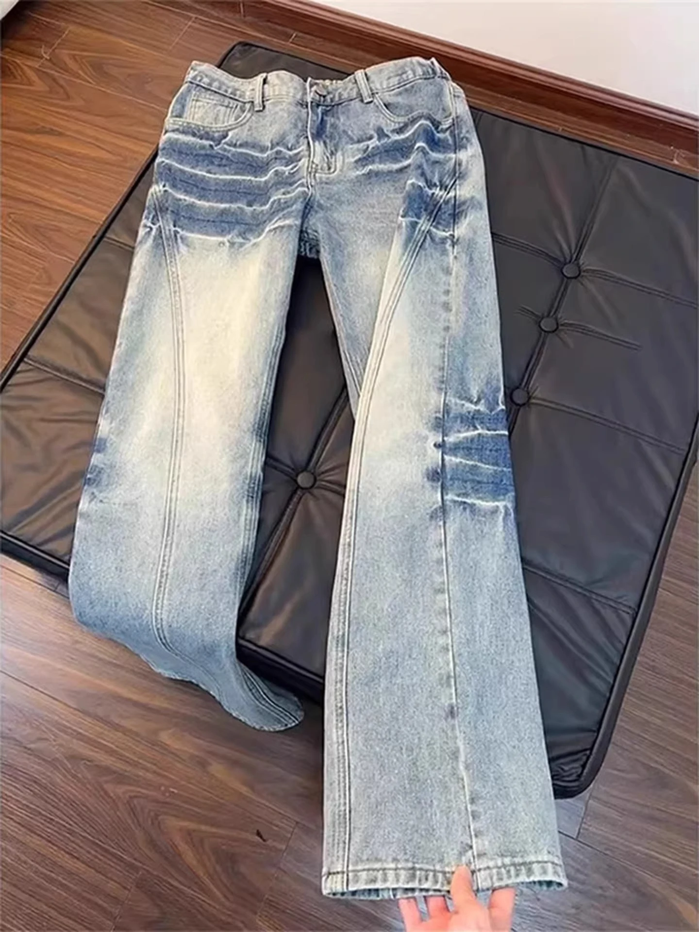 

Blue Waed Deconstructed Angle Cut Men's Jeans Cleanfit Lightning Pattern Bend Knife Pants American High Street Vibe Jeans