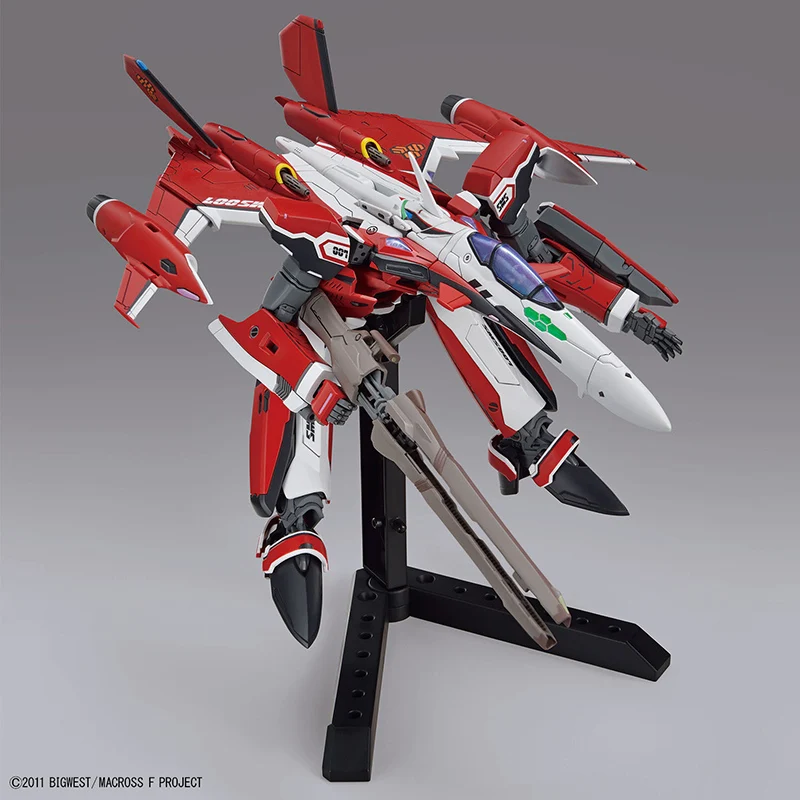 In Stock BANDAI HG 1/100 Macross Frontier YF-29 DURANDAL VALKYRIE (ALTO SAOTOME USE) Anime Action Figures Model Assemble Toy