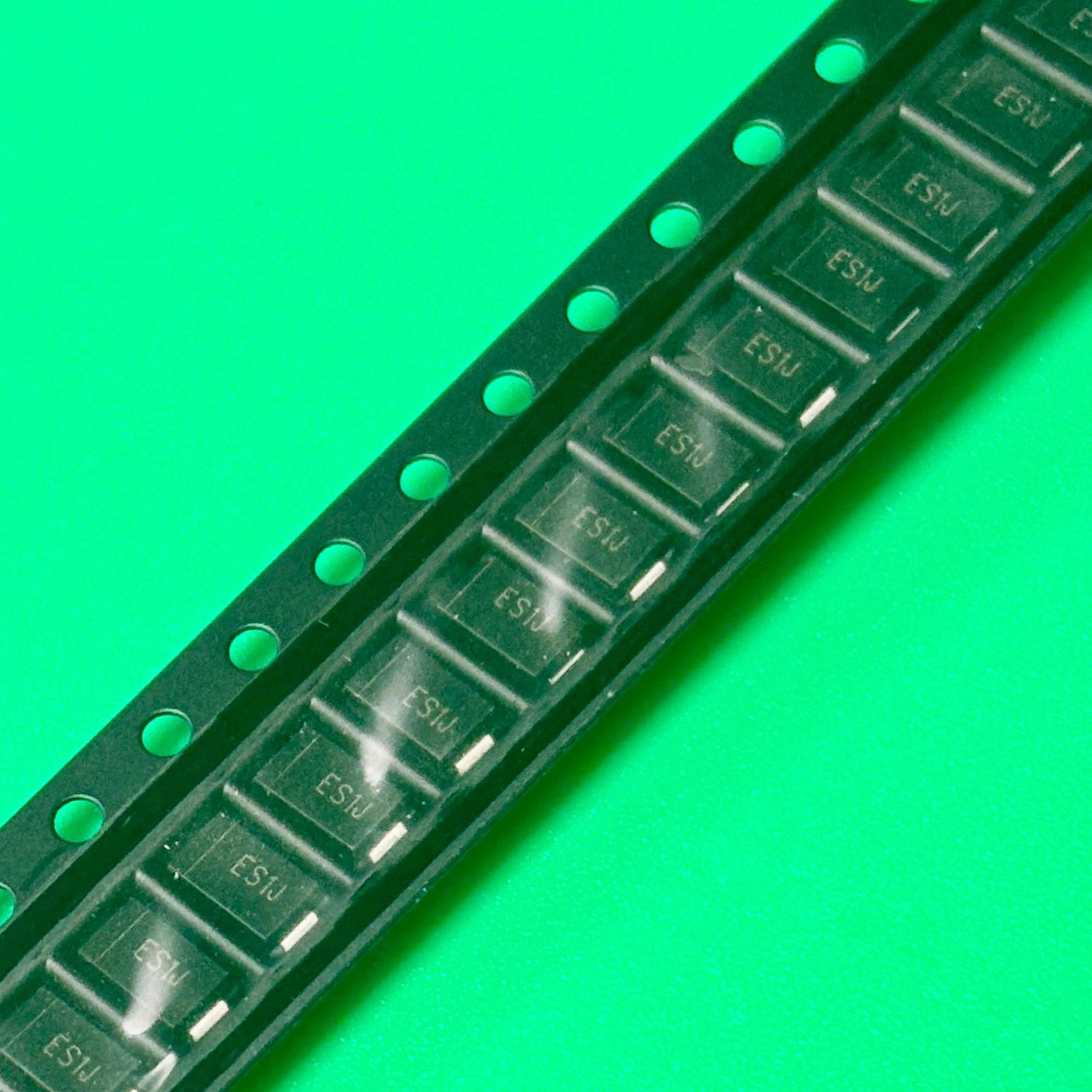 50Pcs/Lot ES1J SF18…